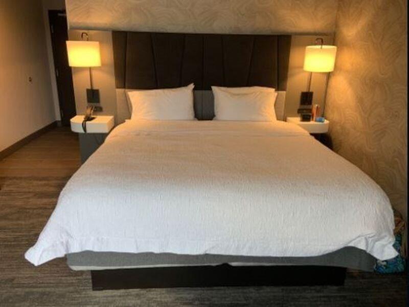 Hampton Inn & Suites Winston-Salem Downtown Экстерьер фото