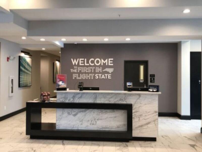 Hampton Inn & Suites Winston-Salem Downtown Экстерьер фото