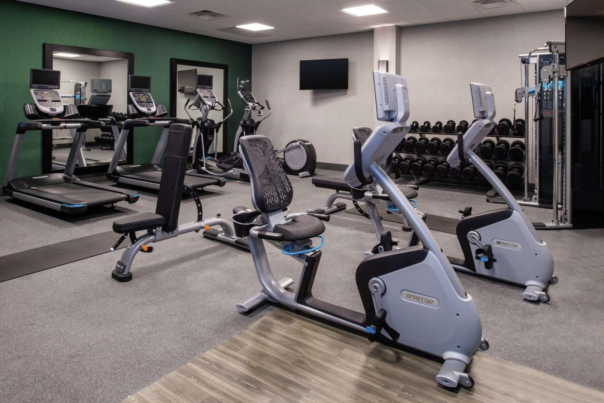 Hampton Inn & Suites Winston-Salem Downtown Экстерьер фото